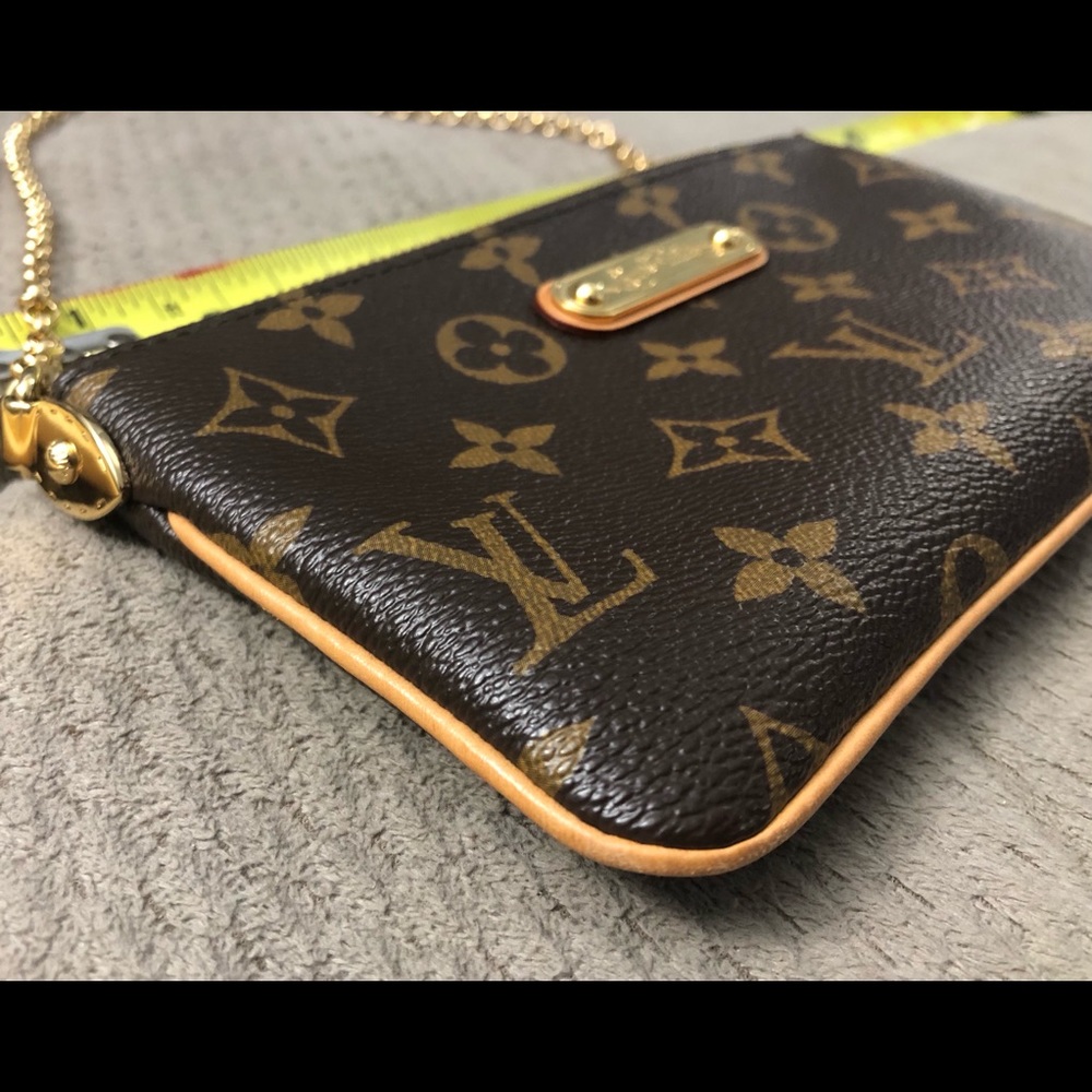 LOUIS VUITTON Pochette Milla - Picture 4 of 10